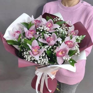 Букет из 9 розовых орхидей, арт.1530