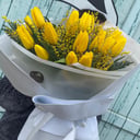 Букет «Тюльпаны и мимоза»