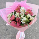 Букет «Розовый фламинго» из альстромерий