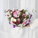 Букет «Незнакомка» из роз и орхидей