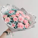 Букет «Аромат весны» из гвоздик и роз