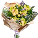 Букет «Куала» из орхидей и роз