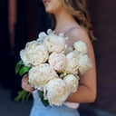 Букет «Белые пионы 9 штук»