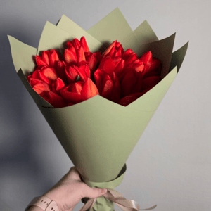 Букет из 23 оранжевых тюльпанов