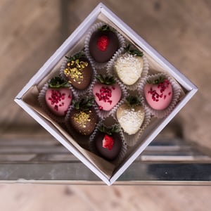 Клубника в шоколаде Ассорти 9 ягод