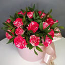 Шляпная коробка с цветами «Милая композиция» из роз