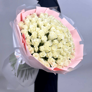 Букет из 101 белоснежной розы