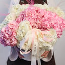 Композиция «Легкость облаков» из гортензий