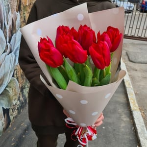 Букет «Красные тюльпаны "Символ любви"»