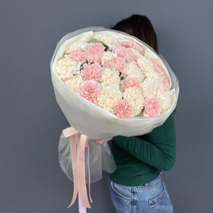 Нежный букет диантусов