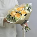 Apricot jam букет из роз и матиолы