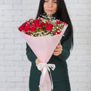 Букет из кустовых роз