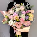 Букет «Пудровый» из эустом и роз