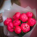 Букет «Моно пионов»