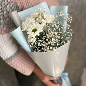 Букет из кустовой хризантемы