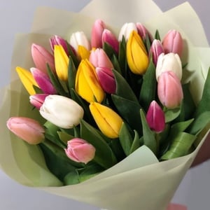 Букет тюльпанов Яркая весна