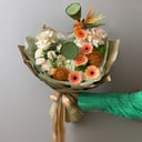 Авторский Букет Осенний Лотос из гербер и роз