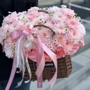 Хризантемы в корзине