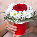 Коробка с цветами «Вуаль» из роз и хризантем