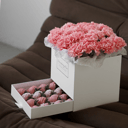 Коробка с цветами «Шкатулка из клубники в шоколаде Этна L» из гвоздик