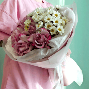 Дуобукет из французских роз и хризантем