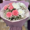 Букет «Розовая счастье» из гвоздик и гипсофил