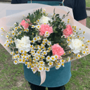 Букет с ромашками