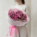 Букет из кустовых пионовидных роз