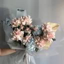 Букет «Ангельский сад» из роз и эустом