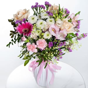 Bouquet 'Vivid Hummingbird'
