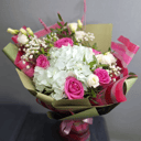 Букет с гортензией из роз и эустом