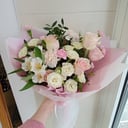 Букет «Для мамочки!» из гвоздик и роз