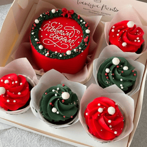 Набор торт и капкейки