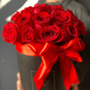 Шляпная коробка с цветами «Гусар» из роз