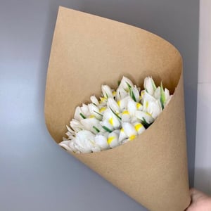 Букет «Белые ирисы 17»