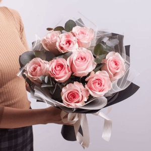 Букет из 9 роз Лусиано