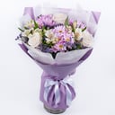 Букет «Венецианское кружево» из роз и хризантем