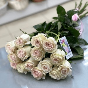 Букет из 15 нежно-розовых роз 60 см