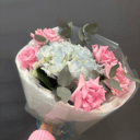 Букет «Касание нежности» из роз и гортензий