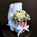 Подарочный набор с игрушкой из альстромерий и роз