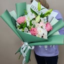 Сборный букет на все случаи из роз и хризантем