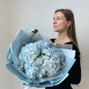 Голубой букет с гортензиями