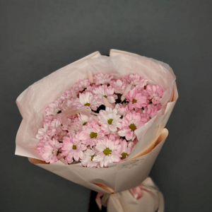 Букет «Ромашковидная нежность» из хризантем