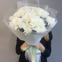 Букет «Комплемент с белой хризонтемой» из хризантем