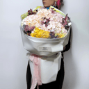 Букет из нежно-розовых гортензий