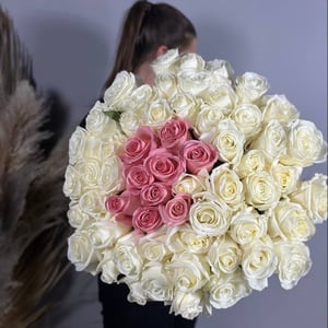 Букет из 59 роз
