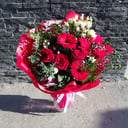 Букет «Искушение» из роз и эустом