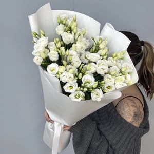 Эустома королевская букет