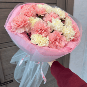 Букет с диантусами