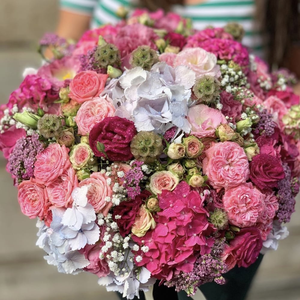 Букет «Рокси» из эустом и гортензий